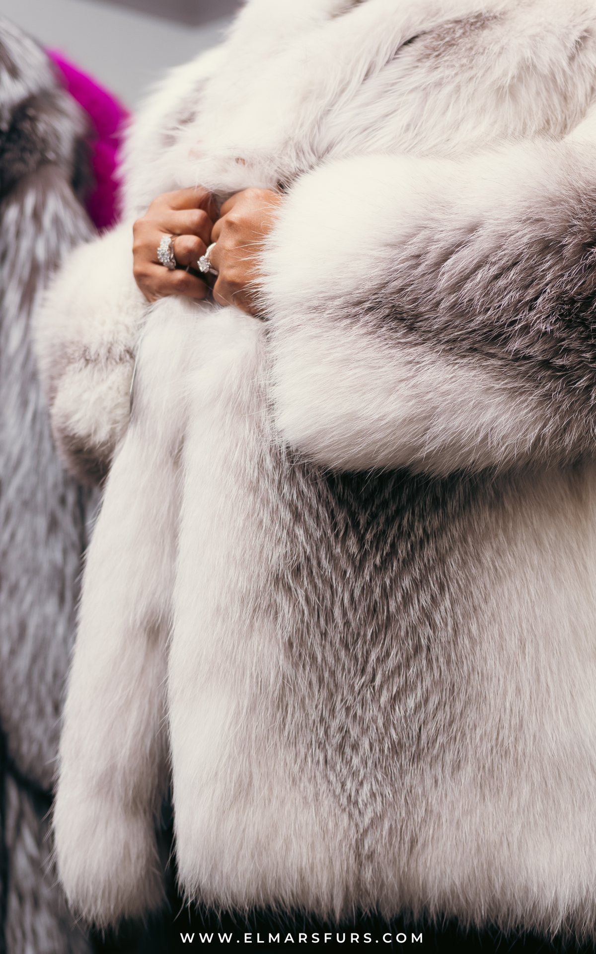 Crossing Fox Feather w/ Hood